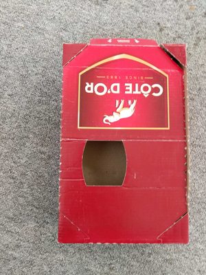 Côte D'or Melk Noten - Mit Ganzen Haselnüssen, 32x45g