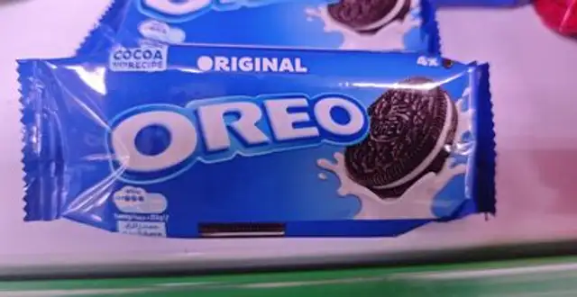 Oreo Cookies front packaging