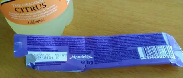 Peanut & Caramel ingredients label
