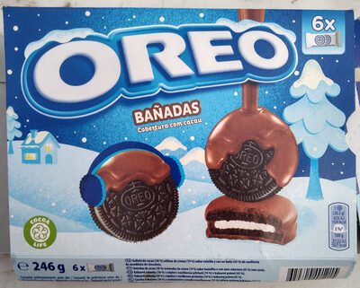 Galletas de chocolate rellenas de crema bañadas