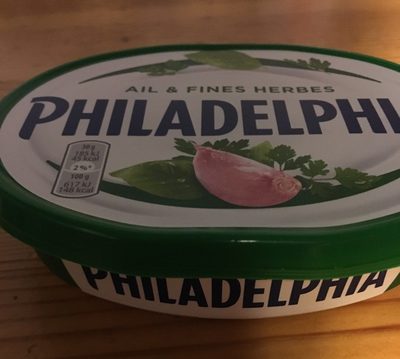 Philadelphia  Ail & Fine herbes front packaging