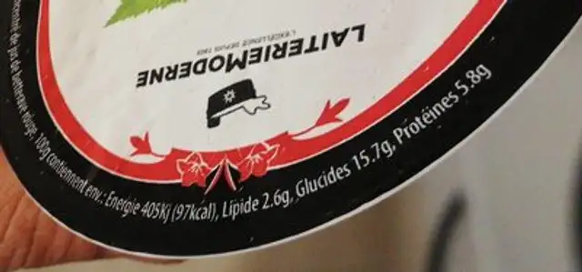 Yogourt au lait entier Framboise nutrition facts table
