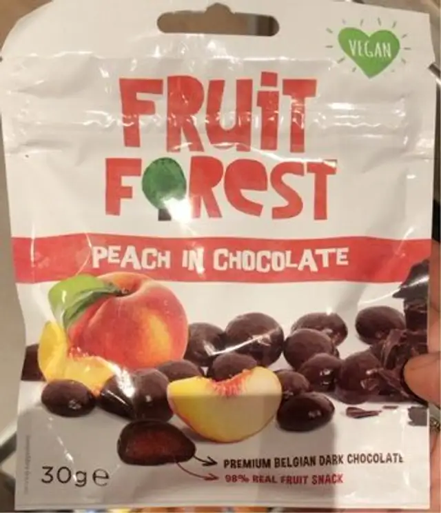 Peach in chocolate