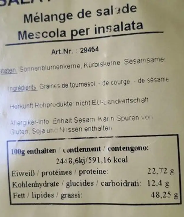 Mélange pour salade nutrition facts table