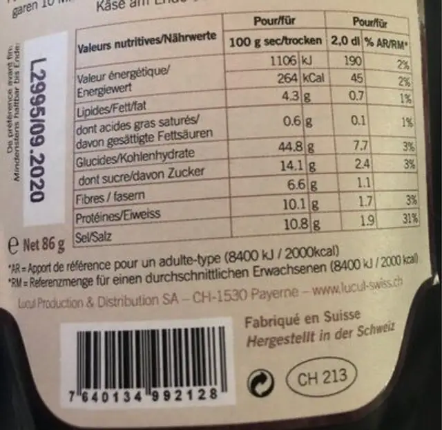 Souoe de chalet nutrition facts table