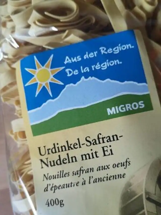Urdinkel-Safran-Nudeln mit Ei