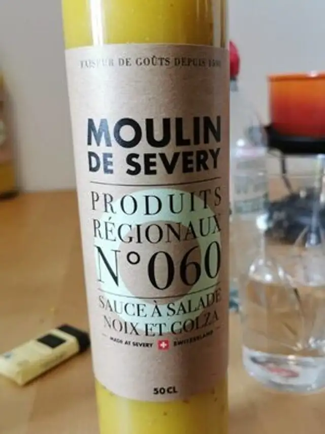 Sauce à salade aux noix et colza
