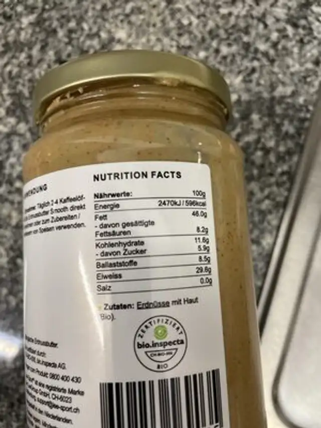 Bio Erdnussbuttet nutrition facts table