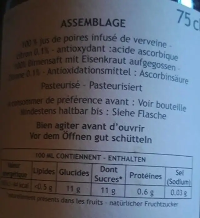 Jus de fruits frais infusé nutrition facts table