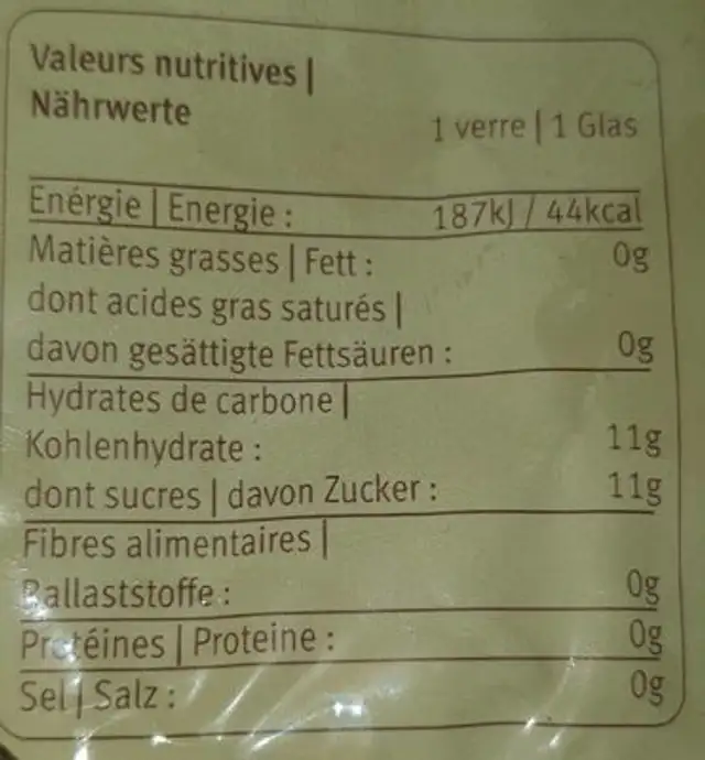 Jus de pommes artisanal pasteurisé nutrition facts table