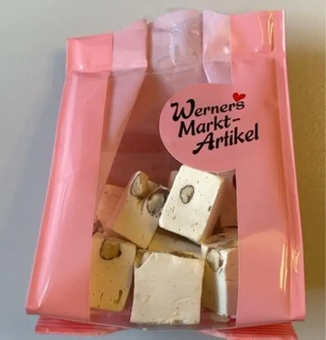 Werners Marktartikel nougat cubes with almonds