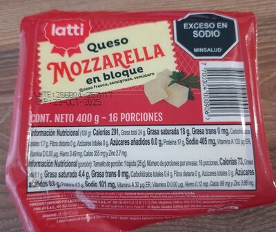 Queso mozzarella en bloque