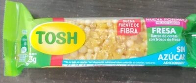 Barra de cereal con trozos de fresa
