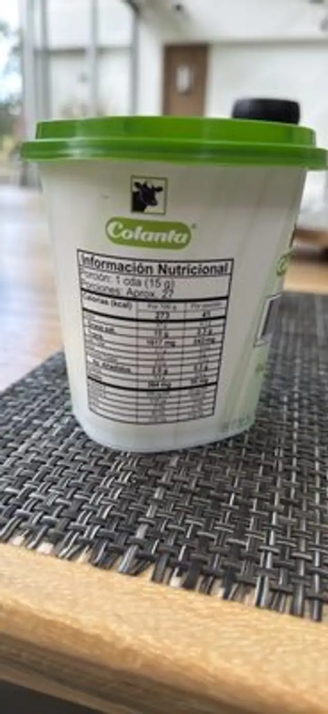 Queso Crema nutrition facts table