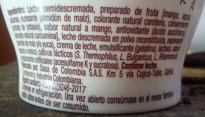 Yogurt Cuchareable Mango ingredients label