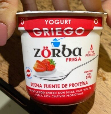 Yogurt Griego Fresa front packaging