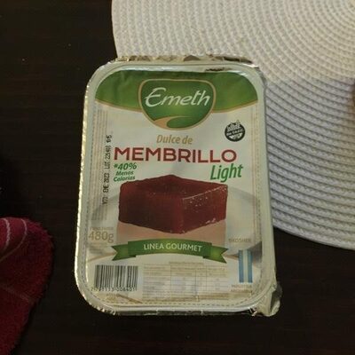 Dulce de membrillo light front packaging