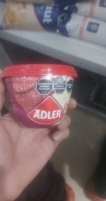 Adler Queso Cremoso con Salame