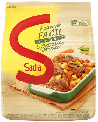 Sobrecoxa De Frango Congelada Temperada Com Legumes Sadia Frango Fácil 800g