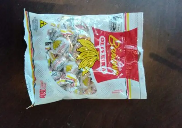 Balas de Banana front packaging