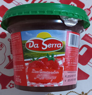 Doce cremoso sabor morango