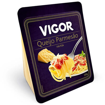 Queijo Parmesão Fatiado Vigor 200g