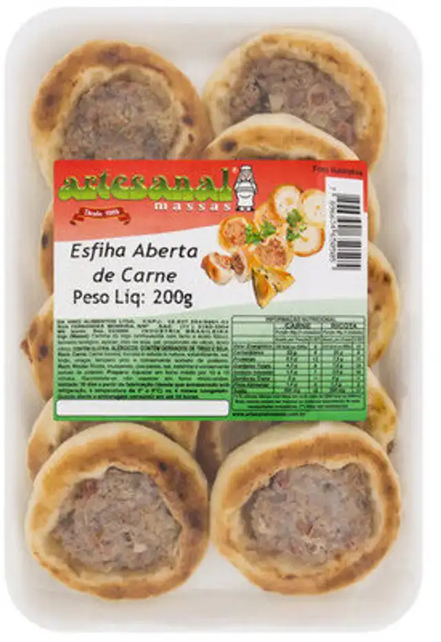 Esfirra Aberta Carne Artesanal Massas Bandeja 200g front packaging