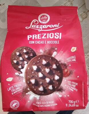Preziosi con cacao e nocciole