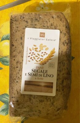 Pane segale e semi di lino a fette