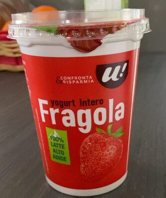 Yougurt intero fragola