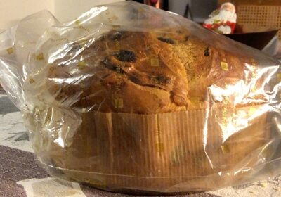 Panettone front packaging