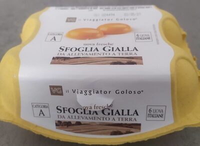 Uova fresche sfoglia gialla allevamento a terra