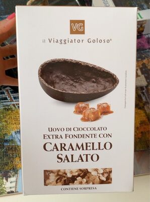 Uovo di cioccolato extra fondente con caramello salato