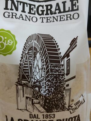 Farina integrale di grano tenero macinata a pitra front packaging