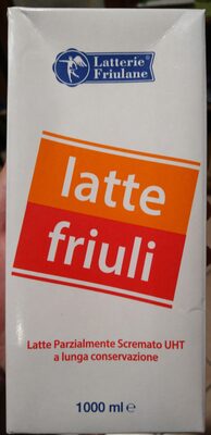 Latte parzialmente scremato UHT