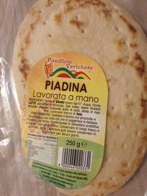 Piadina lavorata a mano
