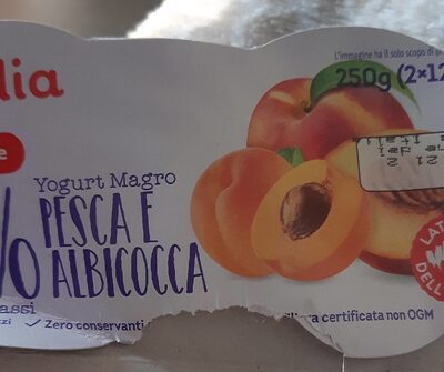 Yogurt  magro pesca e albicocca
