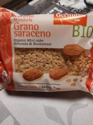 Tortino mandorla grano saraceno