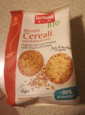 Biscotti cereali con frutta e semi