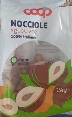 Nocciole sgusciate