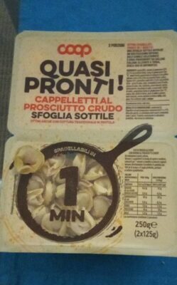 Cappelletti al prosciutto crudo sfoglia sottile