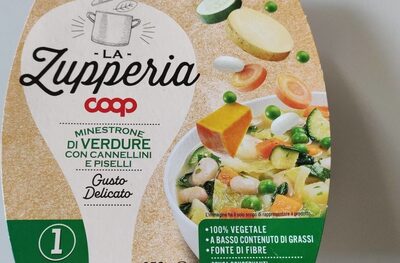 Minestrone di verdure con cannellini e piselli