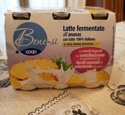 Latte fermentato all'ananas