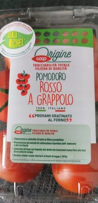 Pomodoro rosso a grappolo