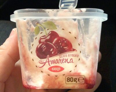 Gelato affogato all’amarena