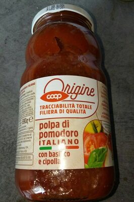 Polpa di pomodoro italiano con basilico e cipolla