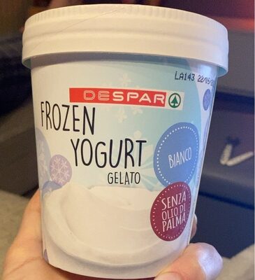 Frozen yogurt front packaging