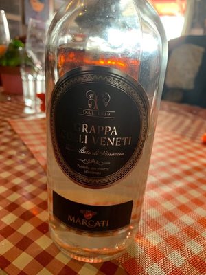 Alcool front packaging