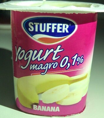 Yogurt magro banana front packaging