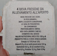 4 uova fresche da allevamento all'aperto